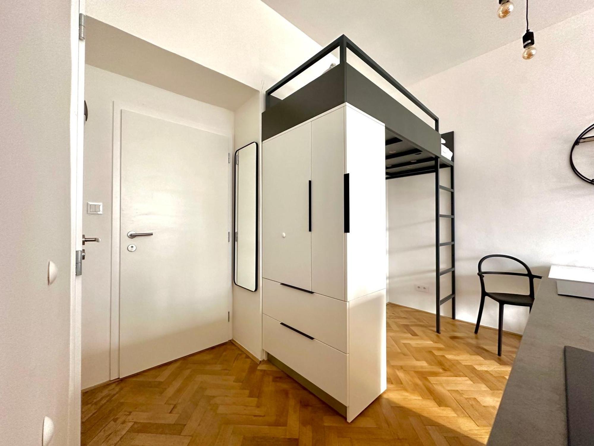 Botanique Rooms With Sauna By Homester Brno Zewnętrze zdjęcie